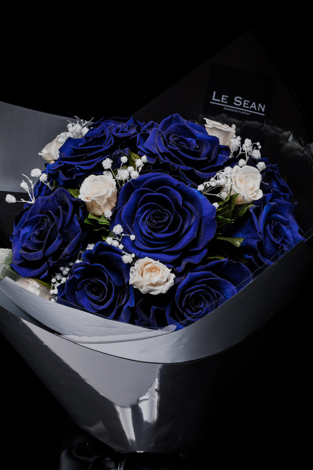 Preserved Bouquet - Blue roses with white spray roses